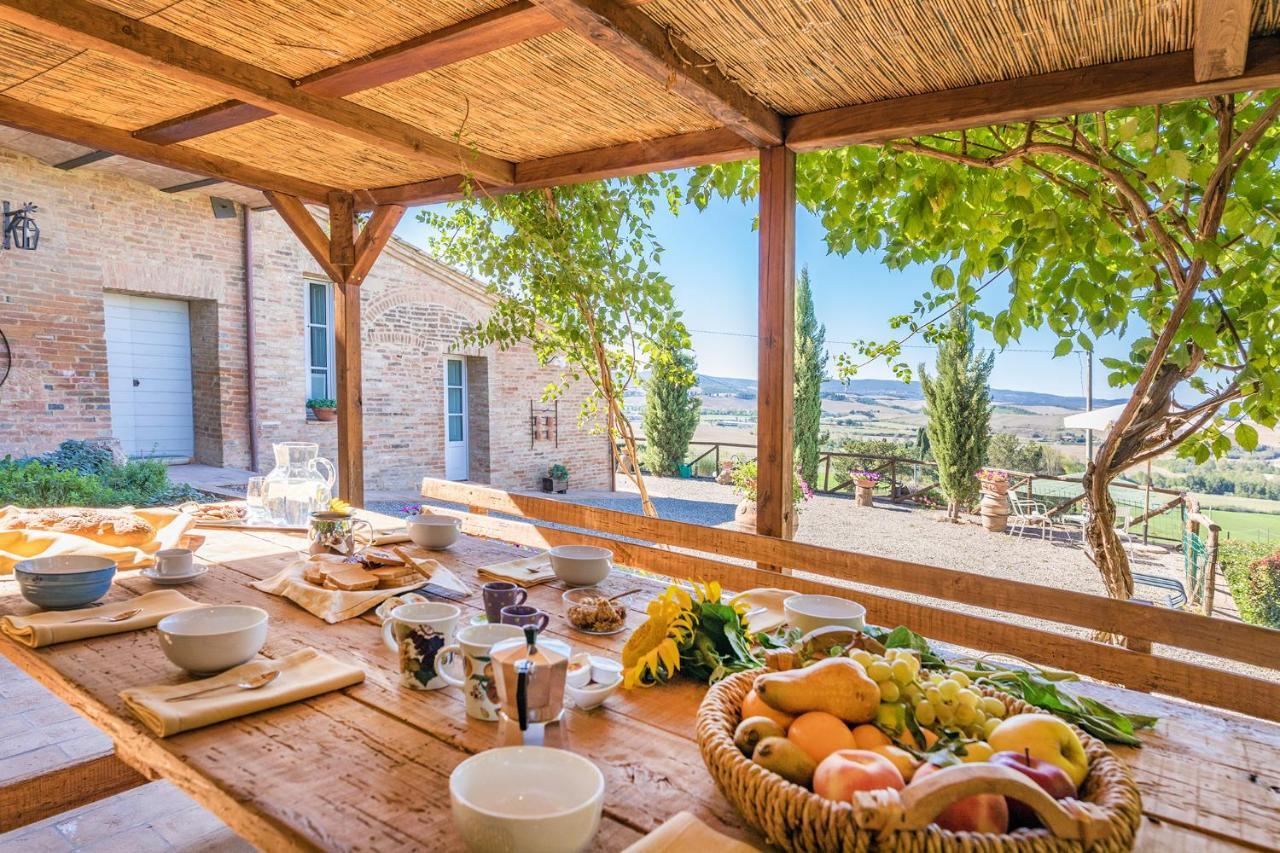 Podere Albereto ブオンコンヴェント エクステリア 写真